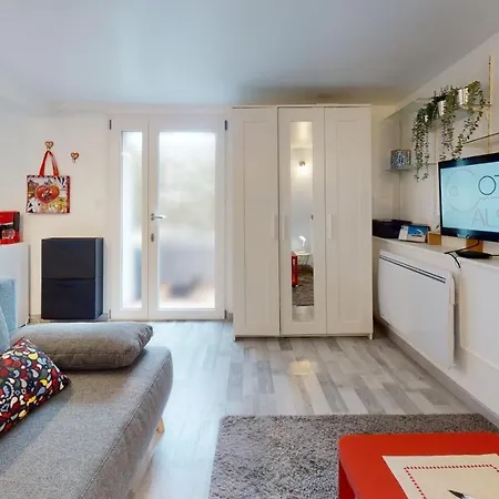 Rum i privatbostad Le 29 Semm